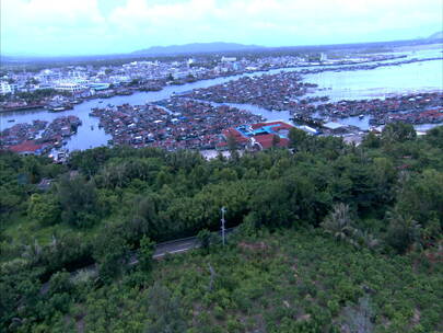 缆车俯拍海南岛渔港船屋远景 合集