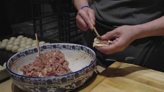 唐山特产棋子烧饼