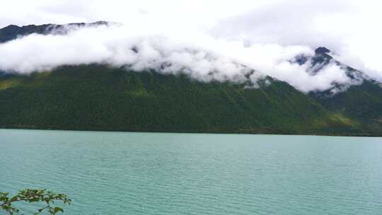 西藏高原湖泊美景视频素材模板下载