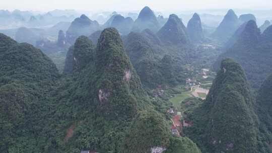 广西桂林遇龙河风景区风光