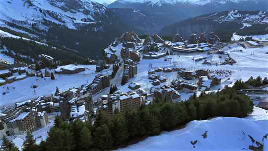 法国阿尔卑斯山的Avoriaz High