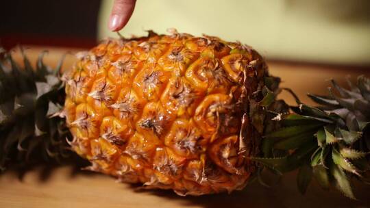 整个菠萝整颗菠萝表皮