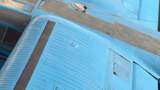 【镜头合集】蓝色滑翔机复古飞机老式飞机