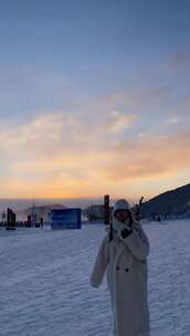 雪山旅游旅行