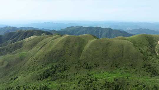 晴朗大山山顶山峰视频素材