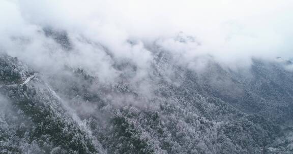 冬季山林雪景航拍