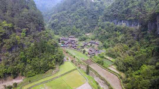 喀斯特地貌天坑村4k素材