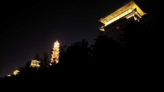 山西大同古城雁塔夜景古城墙仰拍