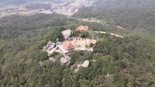 航拍福建泉州惠安一片瓦寺