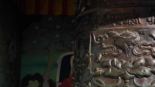 香格里拉松赞林寺内景视频素材模板下载