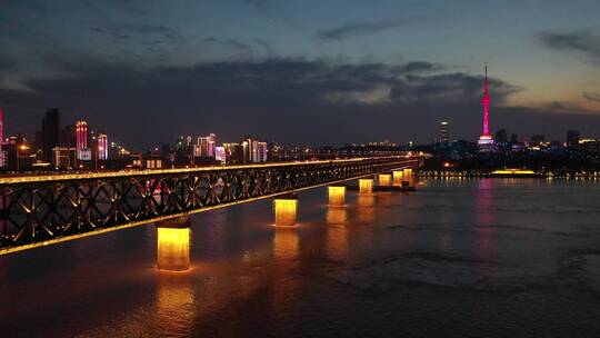 武汉长江大桥城市江景交通夜景航拍风光