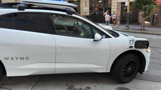 美国旧金山谷歌无人驾驶出租车
