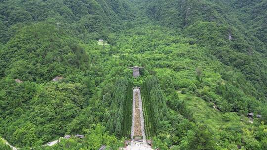 航拍湖北神农架神龙坛