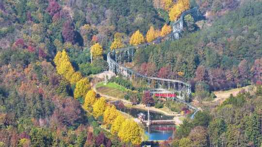 武汉木兰天池风景区深秋风光