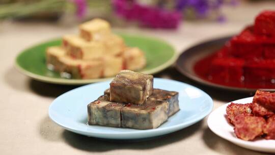 不同品种的腐乳红方青方白方酱豆腐臭豆腐视频素材模板下载