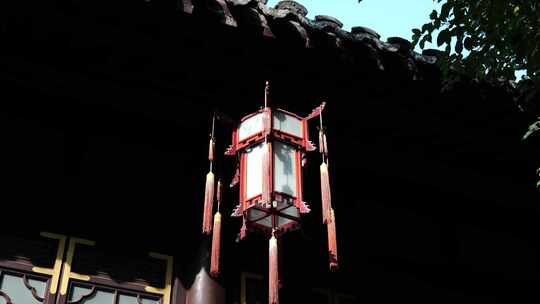 传统中国园林屋檐和灯笼视频素材模板下载