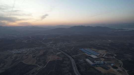 航拍 山川 夕阳 日落 农村 公路