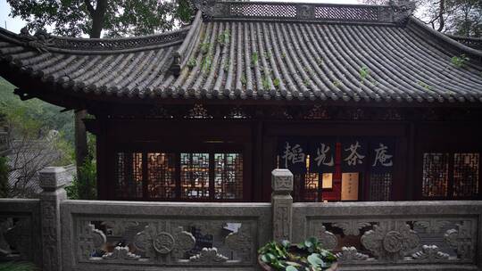 杭州飞来峰韬光寺建筑风景