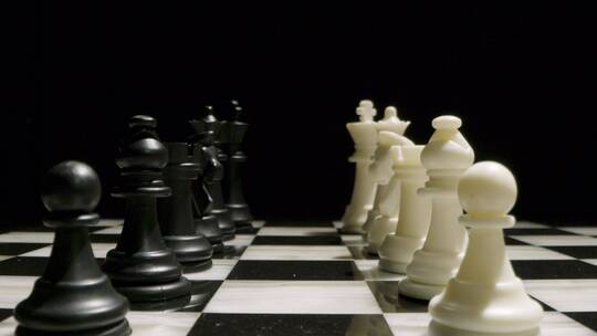 棋盘上的棋子