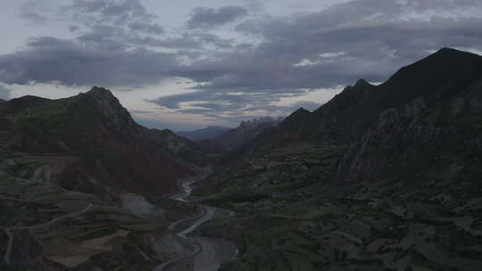 拉萨 西藏 山 道路