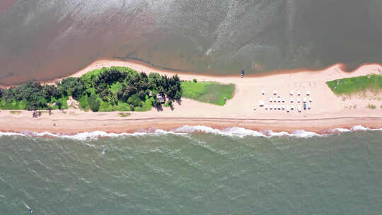 海南博鳌镇万泉河入海口玉带滩景区航拍