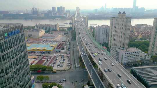 上海市黄浦区鲁班路立交桥卢浦大桥车流城市视频素材模板下载