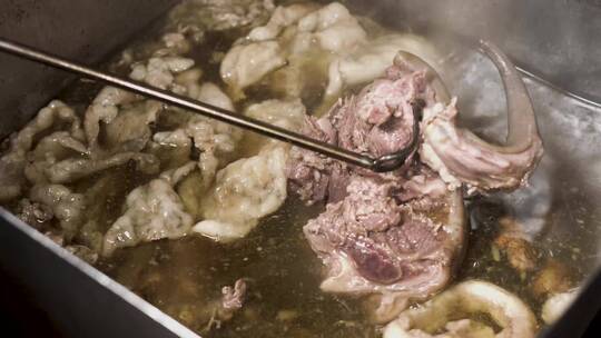 美食炖肉煮肉羊肉汤冬至吃羊肉