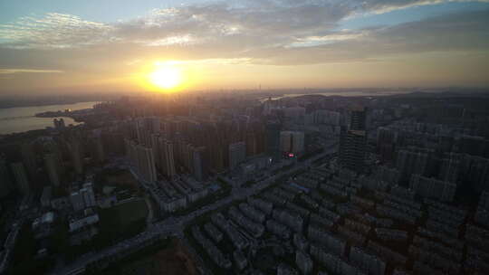 武汉光谷企业天地航拍城市建筑落日地平线视频素材模板下载