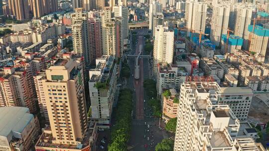 广西南宁城市公交BRT道路航拍视频素材模板下载