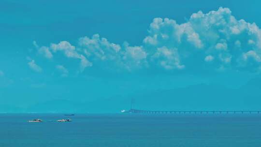 珠海航拍港珠澳大桥大全景 海面低机位飞行