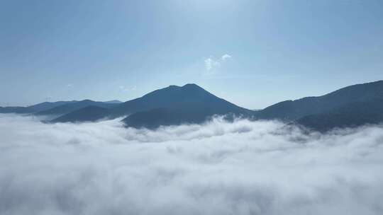 山峰云海航拍云层之上山顶视频素材模板下载