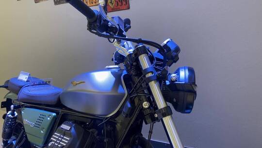 济南贵和，BK2机车旗下高端摩托车展厅视频素材模板下载