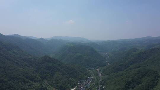 航拍浙江绍兴新昌天姥山群山