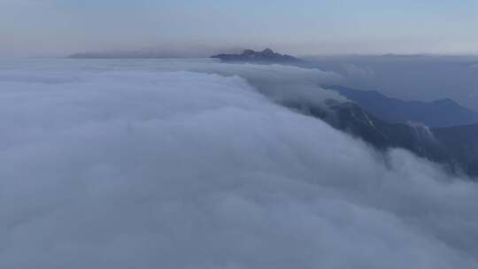 四川绵阳千佛山龙门山云海空镜