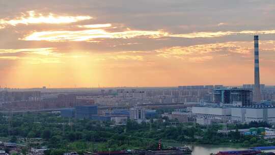 航拍火力发电场能源夕阳晚霞丁达尔光效