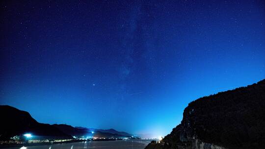 济南南部山区星空延时8k