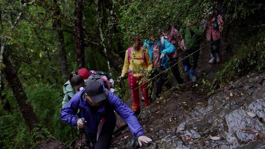 雨崩户外徒步登山