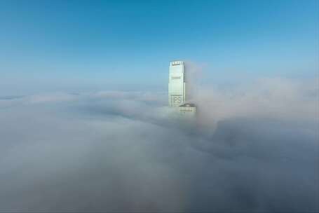 长沙地标五一广场国金中心平流雾延时