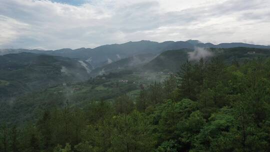 湖北襄阳市梯田乡村田园山区自然风光