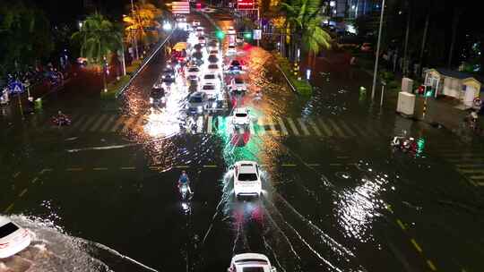 城市内涝洪水水灾 纪实拍摄路面积水