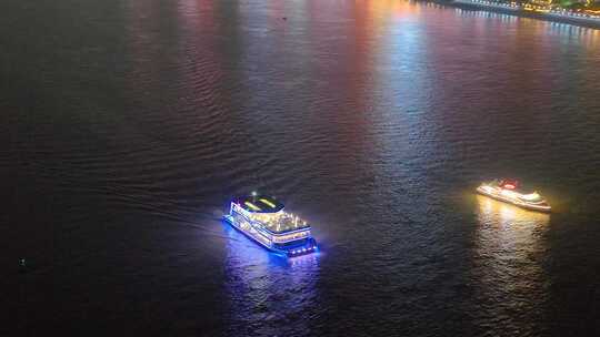 长江游船船舶船只航拍夜晚夜景风景风光视频
