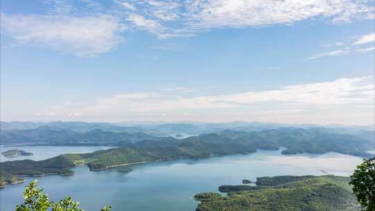 桓仁五女山俯瞰桓龙湖