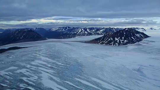 高山冰川冰原