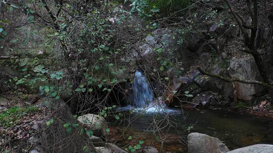 航拍秦岭秋天景色