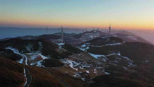 湖北利川日落时分齐岳山的雪景视频素材模板下载