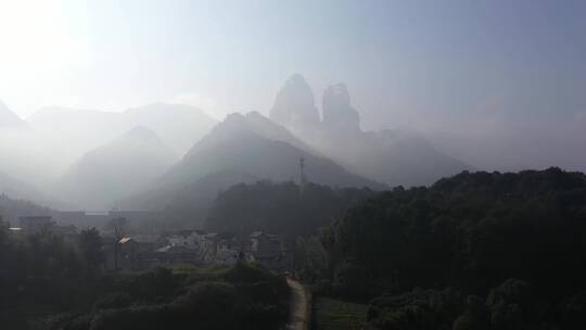 航拍浙江衢州江山江郎山