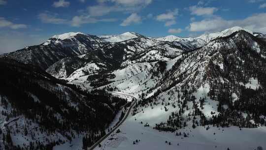 雪山高山山脉