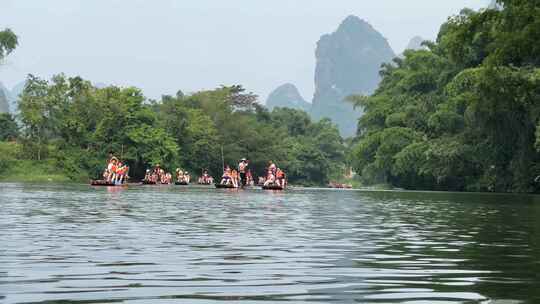 广西桂林阳朔遇龙河竹筏漂流