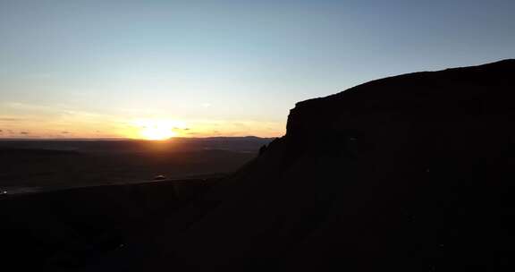 乌兰哈达火山夕阳风光