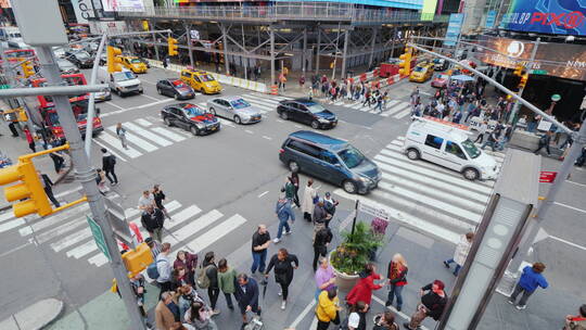 纽约时代广场十字路口的交通航拍